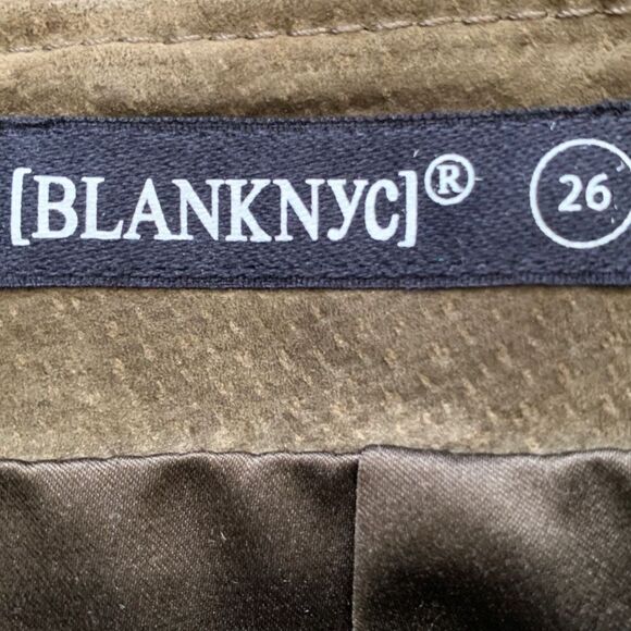 Blank NYC Micro Mini Skirt Olive Green Suede Leather Back Zip Detail High Waist - Picture 5 of 7